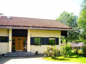 Отель Ferienwohnung im Landhaus am Nationalpark, Линдберг